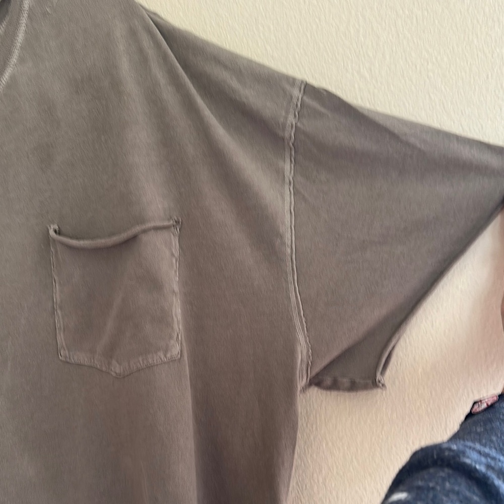 We The Free Medium Casual Gray/Green Women's Top EUC - Picture 4 of 5